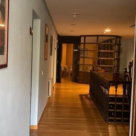 Rural Villarromana Saldaña