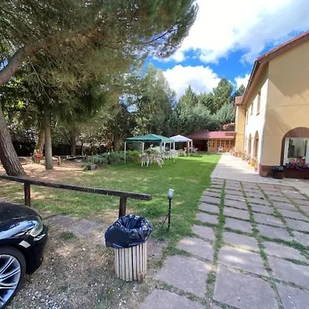 Rural Villarromana Saldaña