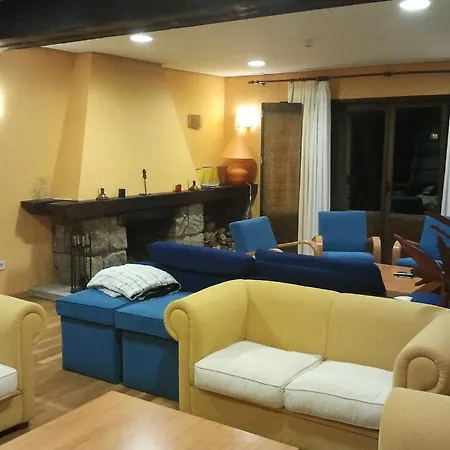 Rural Villarromana Saldaña