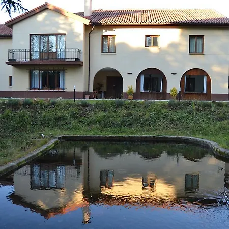 Rural Villarromana Saldaña
